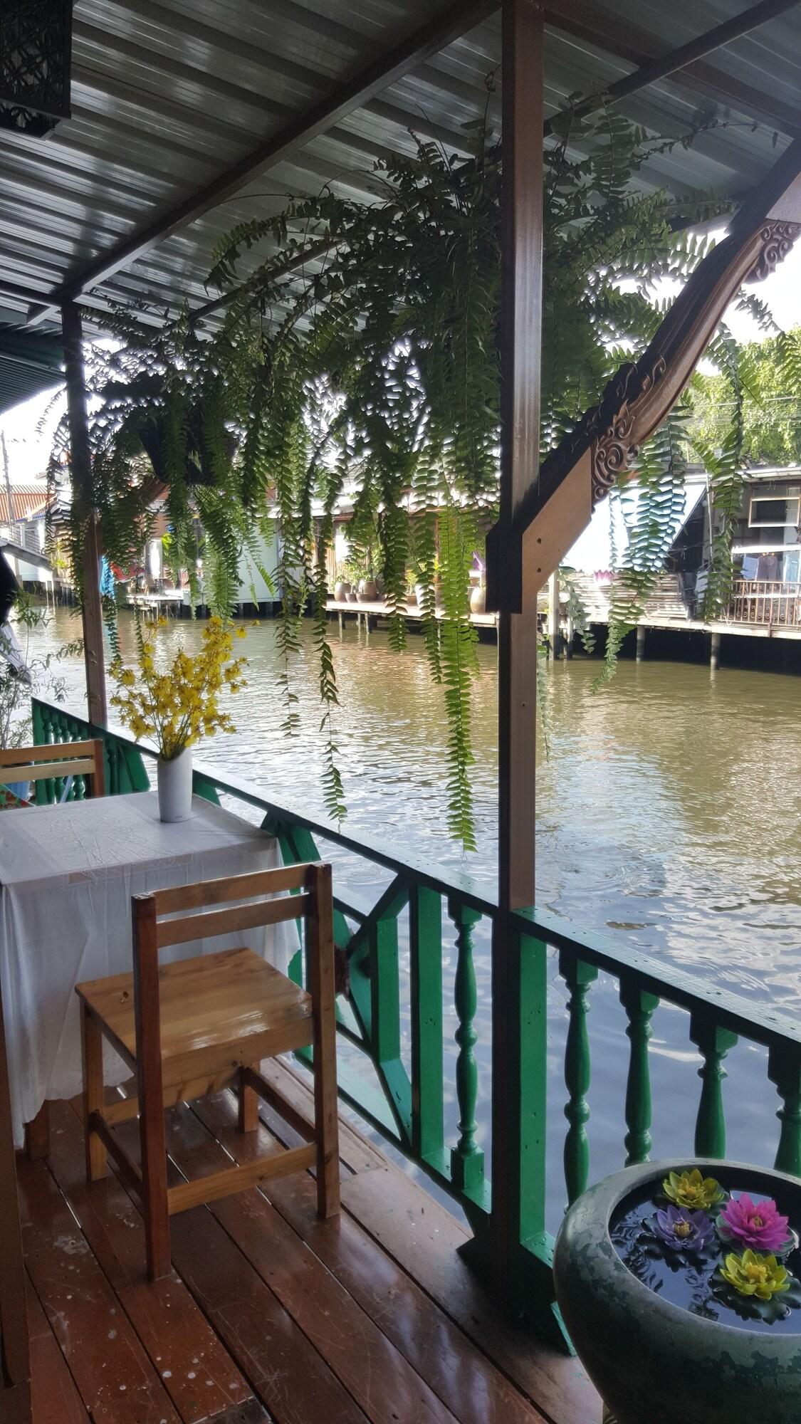 Bangluang House Hotel Bangkok Ngoại thất bức ảnh