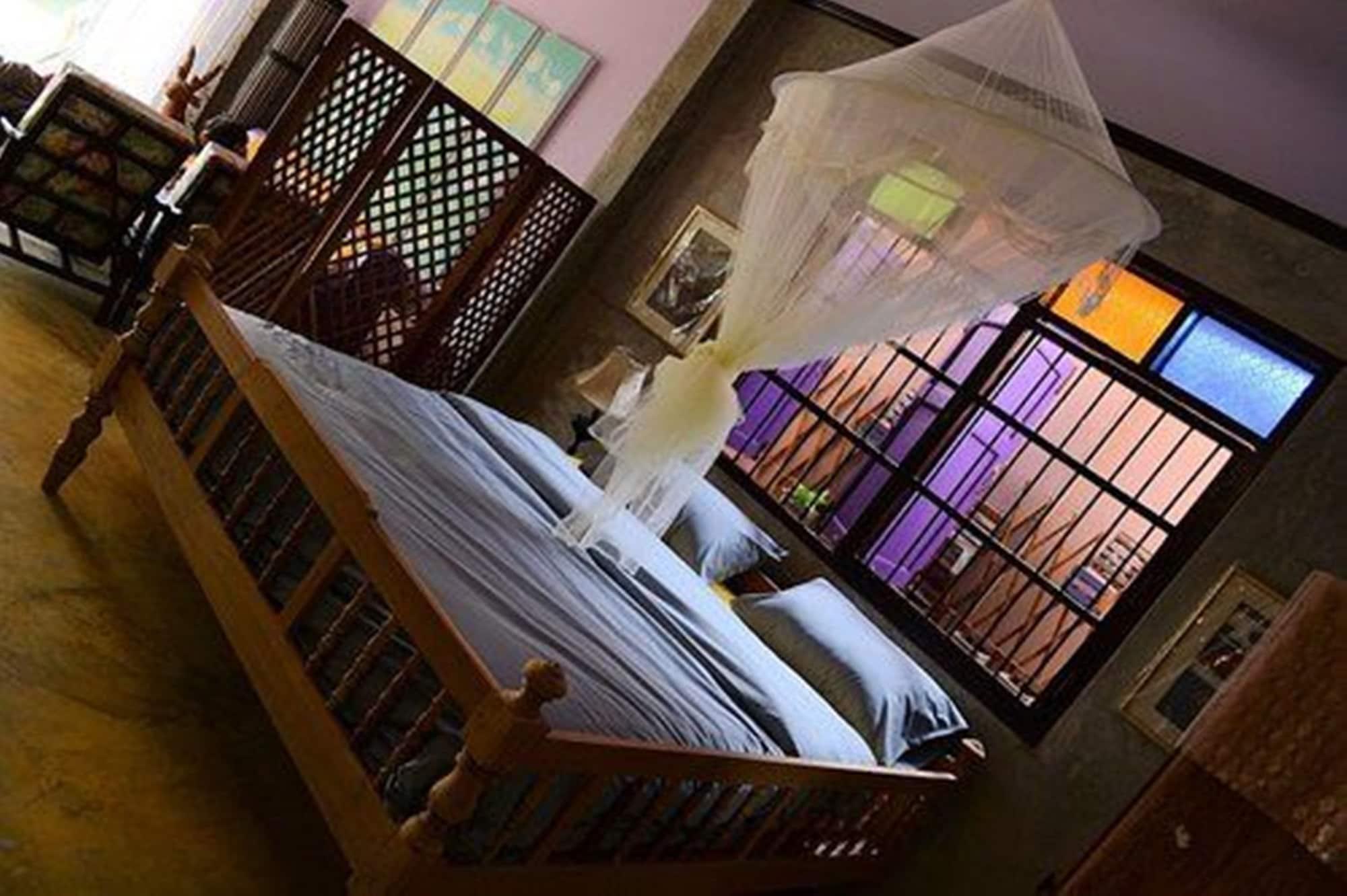 Bangluang House Hotel Bangkok Ngoại thất bức ảnh