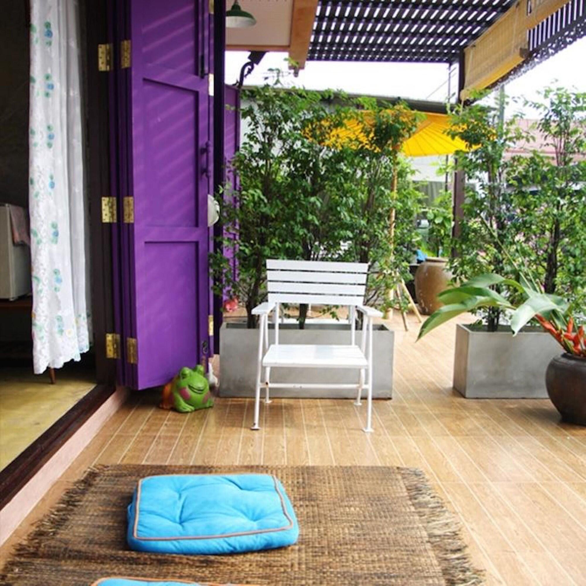 Bangluang House Hotel Bangkok Ngoại thất bức ảnh
