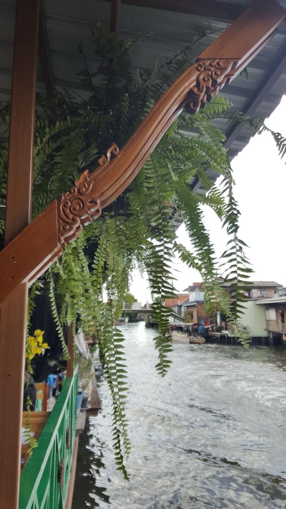 Bangluang House Hotel Bangkok Ngoại thất bức ảnh