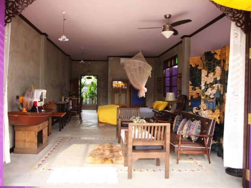Bangluang House Hotel Bangkok Ngoại thất bức ảnh